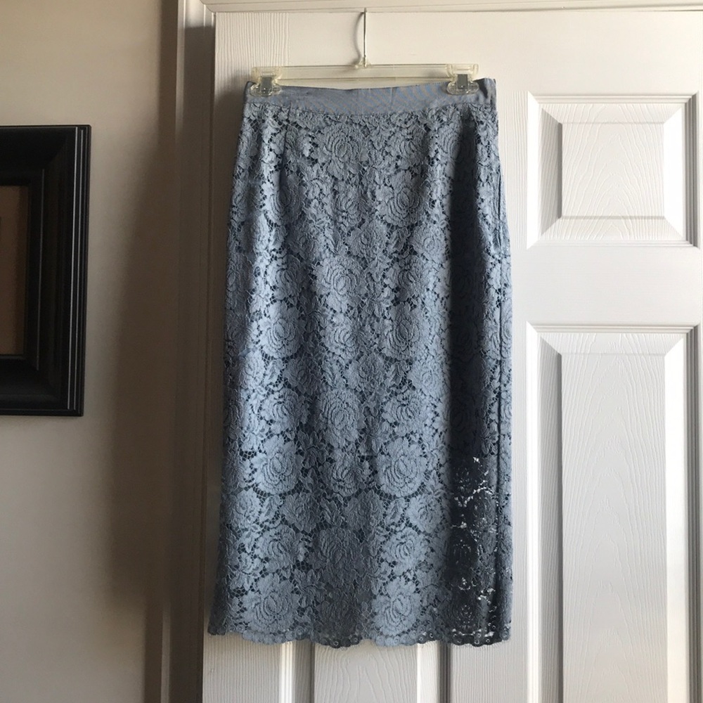 NWT light blue H&M lace skirt with half slip.